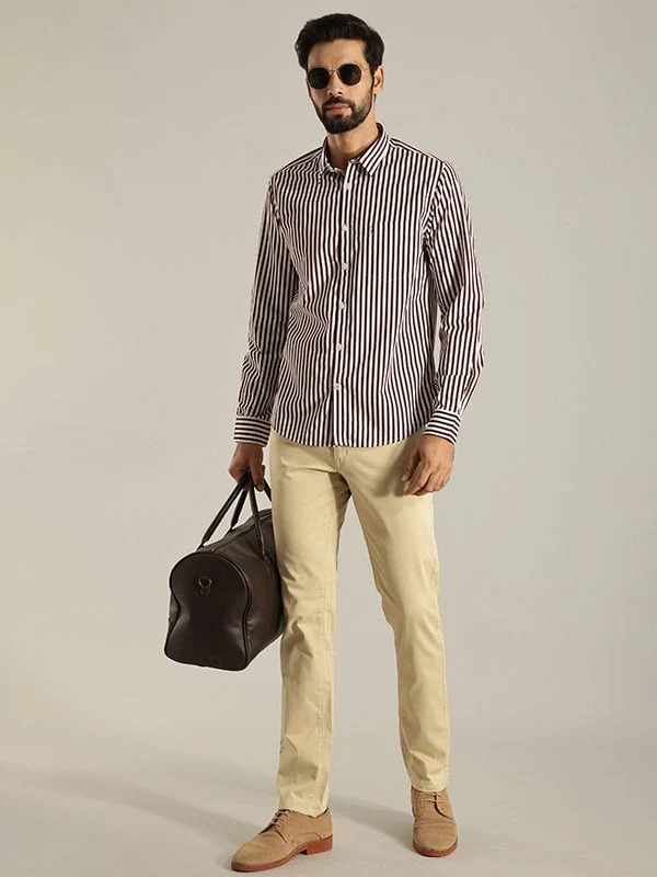 Indian Terrain Men's Slim Fit Solid Beige Trousers